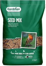 Aim to plant flowers of different shapes and sizes to attract a variety of insects. Gardman Seed Mix 1 Pack 1 X 12 75 Kg Amazon De Garden