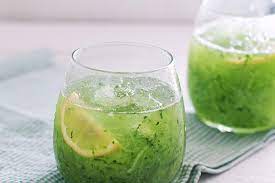 Tuang minuman di dalam gelas saji kemudian tambahkan es batu secukupnya. Cara Membuat Es Timun Serut Tanpa Sirup Archives Vagus Net