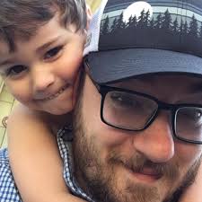 Affordable Attorney? Anybody know of an affordable lawyer? Going through a  divorce with my little boy involved and I just don't make much money but  need legal help.