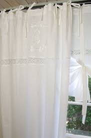 Vorhang Emilia Weiss Gardine 140x300 Cm 2 Stuck Vorhange Spitzen Gardinen Gardinen Zauberhafter Lan Mit Bildern Gardinen Landhausstil Gardinen Vorhange Landhausstil