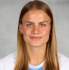 חרדיות בשיא הכיף - חרדי חמוד מפלרטט