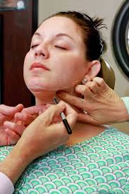 First FDA-approved fat cell injection does away with double chins