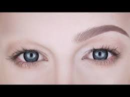 If Like Me You Want To Know How To Draw On Realistic Looking Eyebrows Without Looking Permanently Surprised T How To Draw Eyebrows Brow Tutorial Fake Eyebrows