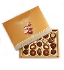 Boite De 19 Pcs Swiss Luxury En 2020 Bouquet De Chocolats Chocolat Personnalise Chocolat