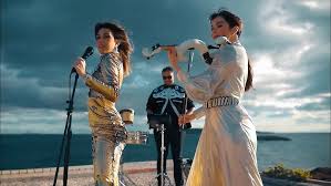 Kianna Ft. Eva Presley & Anderson Shira