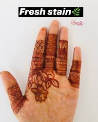 Fresh Stain Dm For Bridel Bookings Organic Henna Cones And Nail Cones Are Available Plz Dm Me Binzz Mehandhi Henna Artistry In 2020 Organic Henna Henna Cones Henna