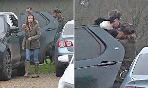 So he gave them something to eat to keep them quiet! Pippa Middleton And Family Enjoy Post Christmas Drink At Berkshire Pub Pippa Middleton Pippa Middleton