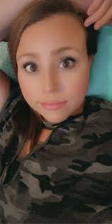 Katie Falconer's Instagram, Twitter & Facebook