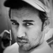 Edgar Russo‏ (‎@erusso906)