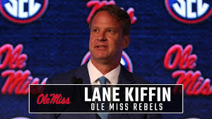 Layla was born on jan 3, 1974, in florida, usa, to parents, john (b. The Funny Moments Of Sec Media Days From Lane Kiffin To A J Lo Wink Al Com