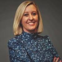 2400+ "Lynne" profiles