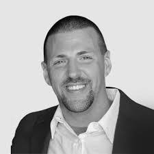 Walter Thorne's Instagram, Twitter & Facebook