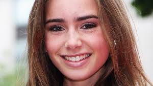 Lillie Collins's Instagram, Twitter & Facebook