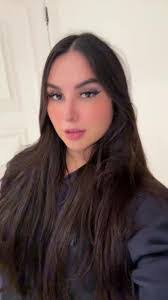 Victoria Cates's Instagram, Twitter & Facebook