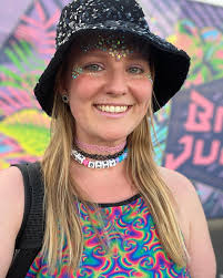 Volunteering at music festival was fun