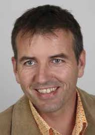 Alle Abteilungen , & Trainingszeiten auf den Seiten 20 und 21 !