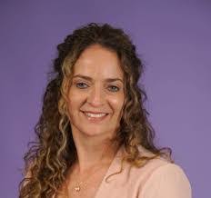 Tracy Barth's Instagram, Twitter & Facebook