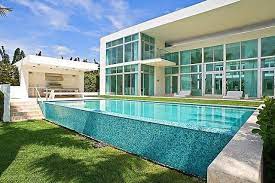 Hollywood lifestyle presents chris bosh's house tour & cars collection 2019 | this video is about chris bosh's house 2019 in inside and outside also chris. Chris Bosh Buys Hot New North Bay Road Pad Miamism