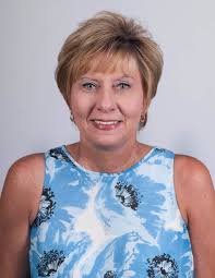 Tammy Dills's Instagram, Twitter & Facebook