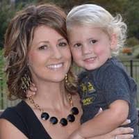 Elizabeth Adcox's Instagram, Twitter & Facebook