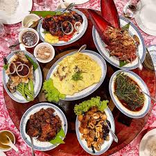 2) gobo upstairs lounge & grill Tempat Kuliner Halal Di Melaka Pilihan Sajian Lezat Dan Aman Setelah Seharian Heritage City Tour