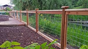 Wood And Wire Fence Designs Fence Ideas Backyard Fences Fence Landscaping Wire Fence