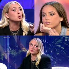 España - En 'De Viernes' nadie parpadea cuando Rocío Flores decide hablar  sin freno. Nombra a Gloria Camila y suelta “deleznable” como si fuera una  sentencia, no una opinión. El plató se