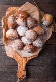 Rezept für einen mexikanischen hefekranz mit langjähriger tradition zum nachbacken in der . Bunuelos Mexikanische Krapfen Golden Knusprig Suss Tortilla Ahnliche Krapfen Haufen Foto Vorratig Crushpixel