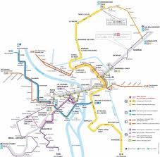 En raison de travaux, la ligne a du métro sera fermée du lundi 16 juillet au dimanche 26 août, à toulouse. A Toulouse La Ligne A Du Metro A L Arret Pendant Plus D Un Mois