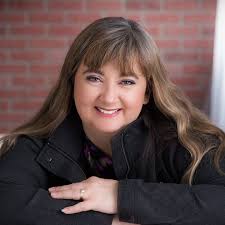 Valentines Giveaway! ❣️ Win 1 music box from our Valentines Series by  joining our giveaway! Simple share this post to your timeline and tag 3  friends