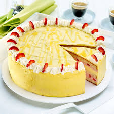 Erdbeer Eierlikor Torte Rezept Kuchen Und Torten Leckere Torten Kuchen Und Torten Rezepte