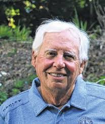 Arthur Douglas's Instagram, Twitter & Facebook