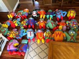 Alphabet flashcards in uppercase and lowercase for your kindergarten! The Letter People Inflatable Letter