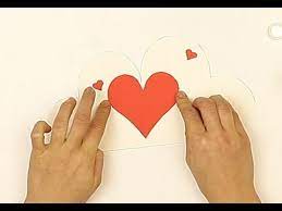 Bricolage facile le blog est un site dédié aux conseils et astuces en bricolage, avec de vrais tests et avis outillage, des tuto. Bricolage Saint Valentin Fabriquer Une Carte De Saint Valentin Hellokids Youtube
