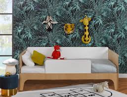 C'est également le meuble indispensable pour recevoir copains et copines pour une mémorable soirée pyjama. Lit Banquette Songe 90x190 Cm Un Lit Enfant Design Scandinave