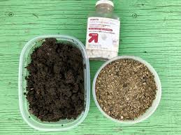 It serves as an attractive soil cover in beds and effective weed mulch. Tomato Planting Guide Biota Gardens