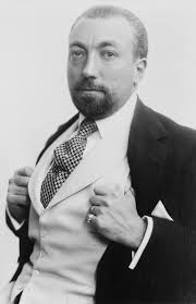 Paul Poiret, l'homme qui tua le corset