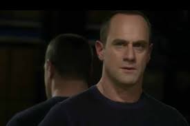 Elliot's return to the law & order: Law And Order Svu Mask Recap And Review Jeremyirons Net