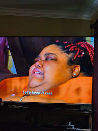 Watching Single Life ... Can we hook up Colt with Molly & Cynthia? That man  has a cup size larger than me! Girls, help his girls out!!