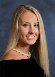 Senior Portrait Yearbook Picture By Portrait Pretty Photography Portrait Senior Portraits Studio Photography Poses There are four options for including a senior portrait in the yearbook: senior portrait yearbook picture by