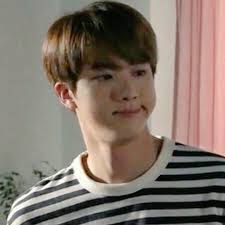 First here we have kim seokjin also known has jin. Bts Kim Seokjin Seokjin S á´— Tiny Smile Is The Cutest Facebook