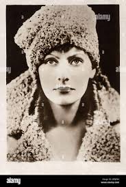 Silent film actresses hi-res stock photography and images