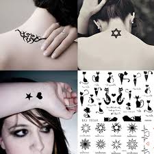 Navzdory své jednoduchosti a rozměrům, má hlubší význam a působí elegantním dojmem. Fashion The Men And Women Waterproof Tattoo Sticker Affixed To The Letters Totem Pentagram Tattoo Wish