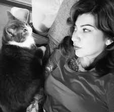 Hi! I know Sally's isn't the best spot for high quality lightener or dye,  but does anyone have recommendations for both, especially a good blue dye  that can still give pretty decent