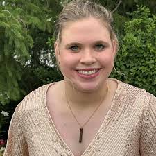 Danielle Mccloskey's Instagram, Twitter & Facebook