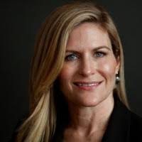 Lisa Toepel's Instagram, Twitter & Facebook