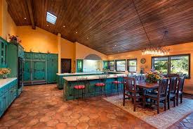 This Gallery Showcases Beautiful Spanish Style Kitchens For Design Ideas And Spanish Style Kitchen Spanish Style Decor Mexican Style Kitchens
