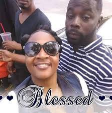 Deona Carter's Instagram, Twitter & Facebook