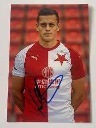 Tomáš holeš prefers to play with right foot. Autogram Tomas Holes Sk Slavia Praha Aukro