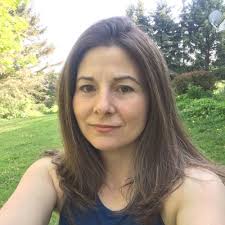 Sara Bender (@_sarabender)